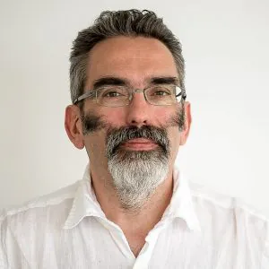 Oliver-Morton-e1634656164656-pjlizeksboz4fabivcd2i1kt5eph3jnn5k6ge31v3s