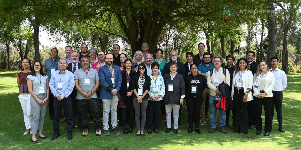 Group_photo_MXW238x4