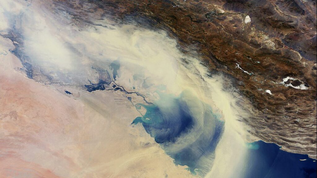 Persian_Gulf_sandstorm-e1636498750141