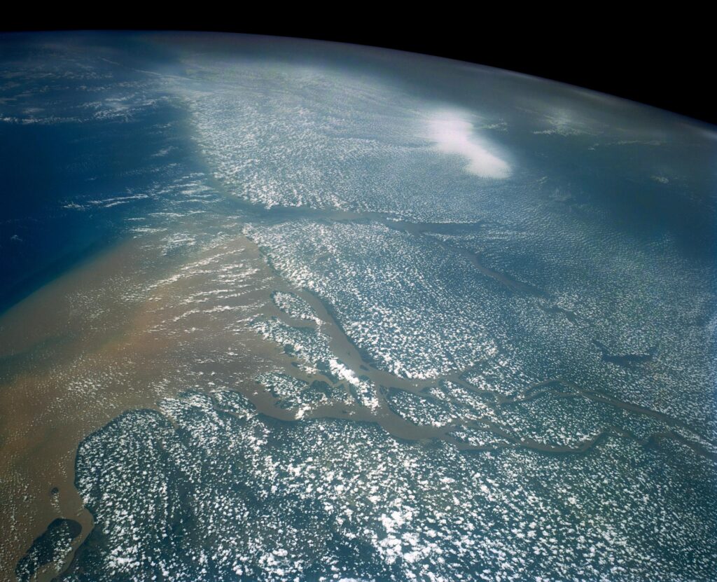 South America from space_NASA_Estrada Porrua2