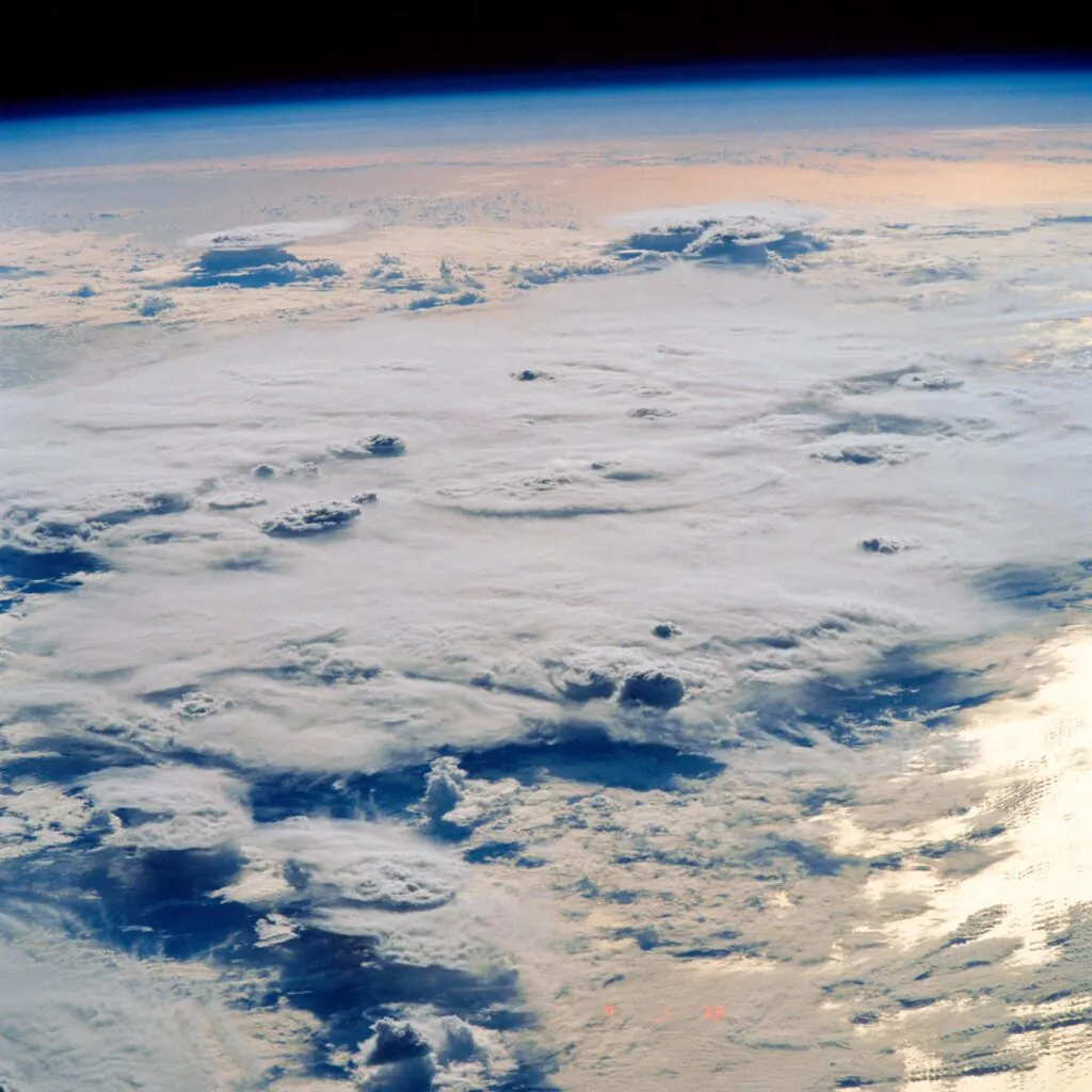 Thunderstorms_Indian ocean_NASA_Tan1