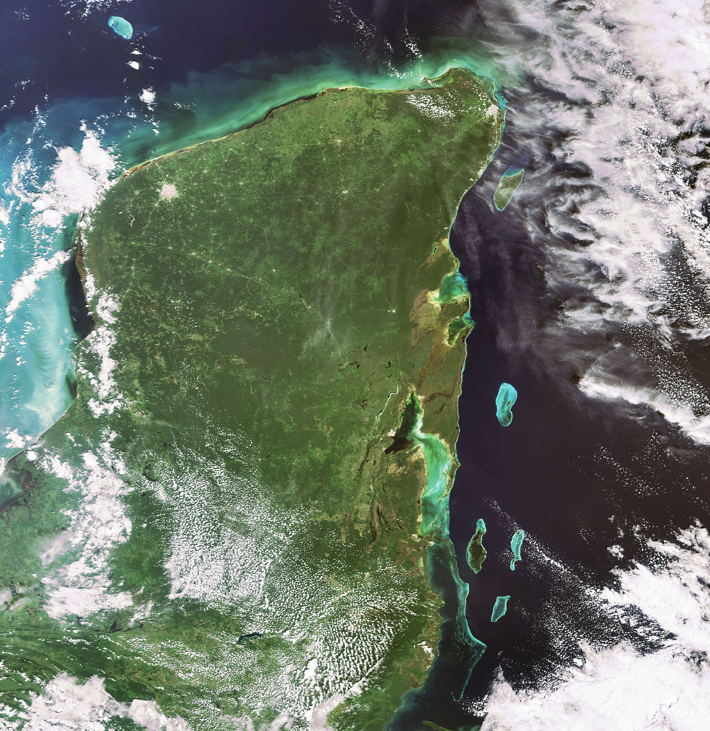 Yucatan_Peninsula_ESA_Luna1
